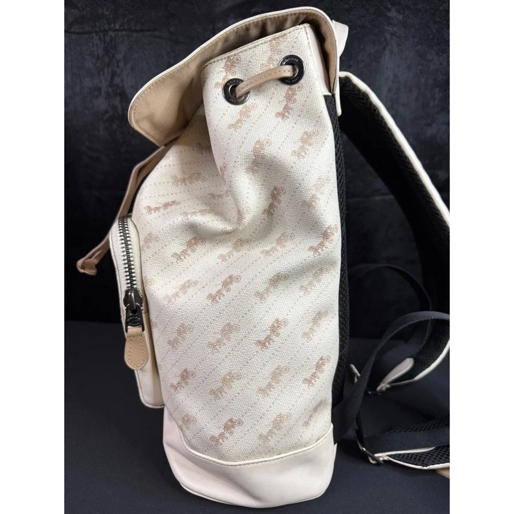 Coach Court Backpack Signature Horse and Carriage Chalk White Leather C4135